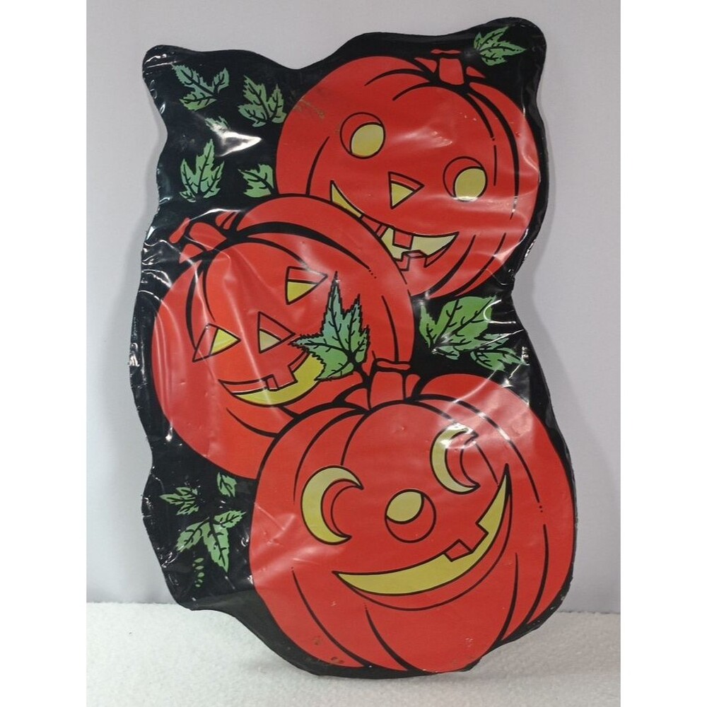 Three Smiling Pumpkins Pastic Yard or Wall Decoration Halloween Ornament